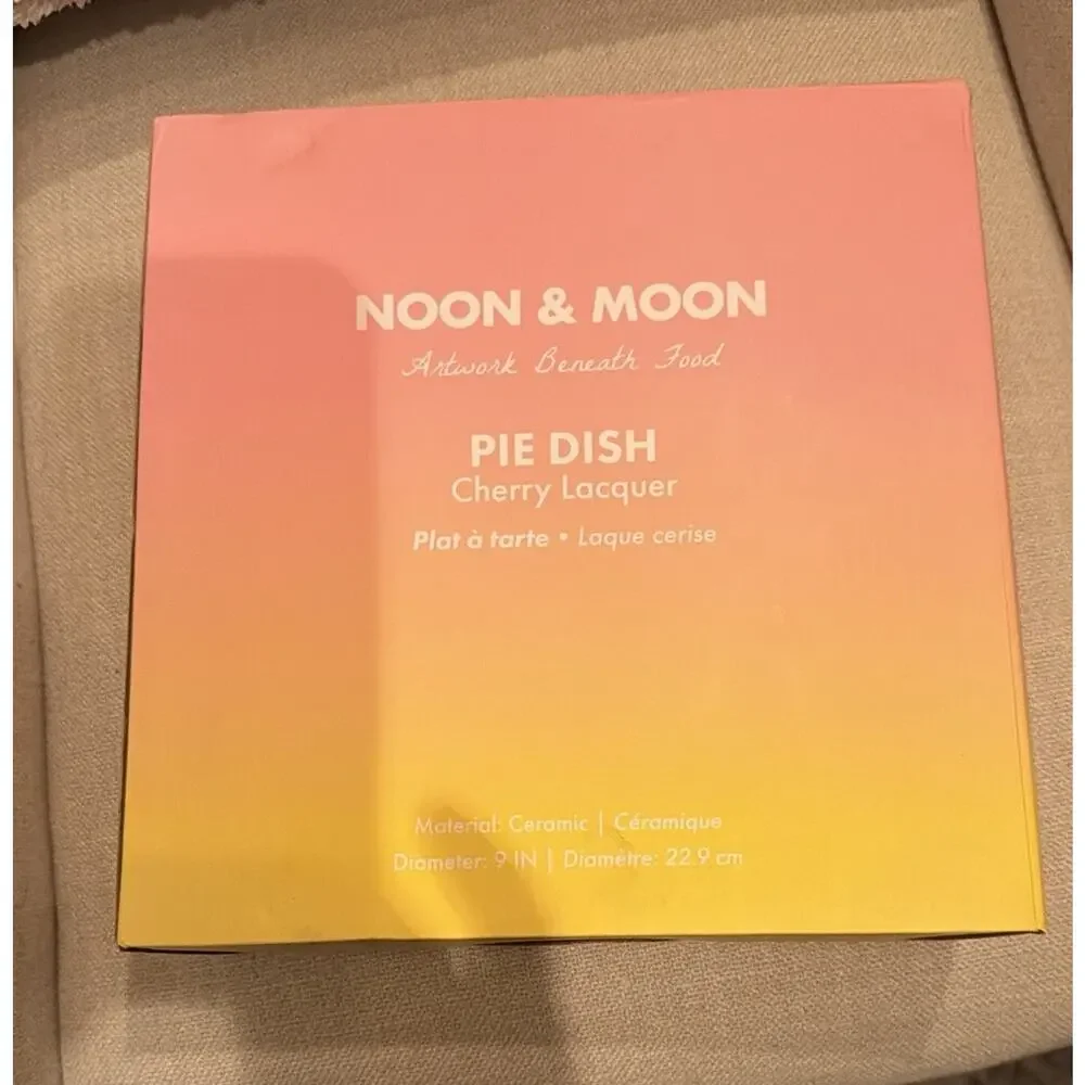Noon & Moon Pie Dish, Cherry Lacquer, 9 Inch